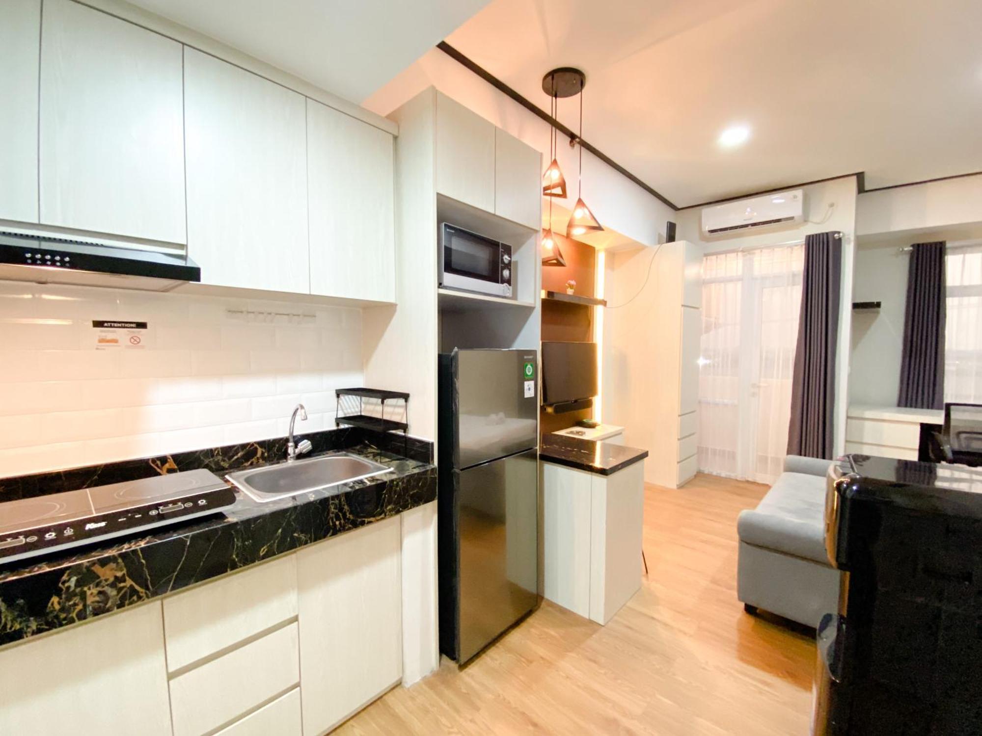 Cozy And Homey Studio At Vasanta Innopark Apartment By Travelio Cikarang Exteriör bild